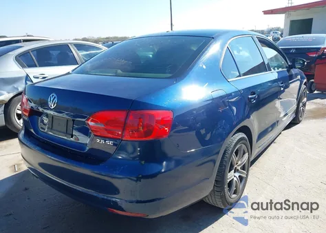 2011 Volkswagen Jetta 2.5L Se z USA, uszkodzony, nr VIN 3VWDX7AJ6BM061332